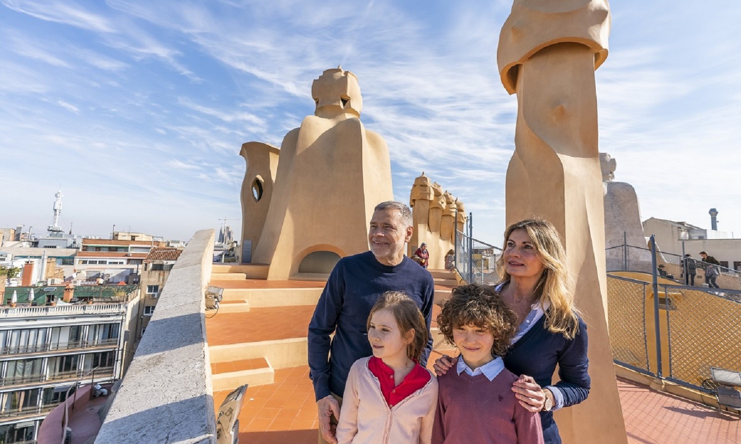 Img0-Visita Guidata a La Pedrera: Scopri il Gioiello di Gaudí Senza Attese